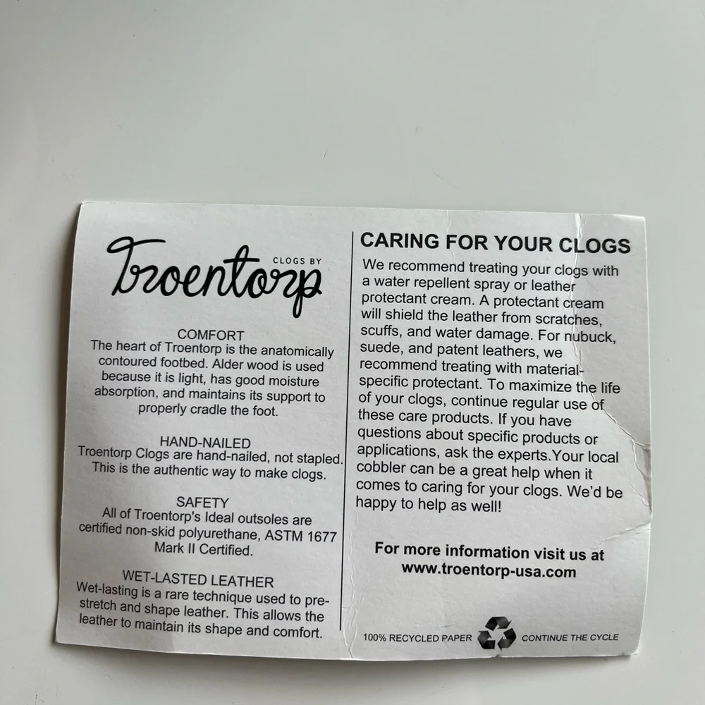 Handcrafted Women's Black Leather Clogs - Picture 13 of 14